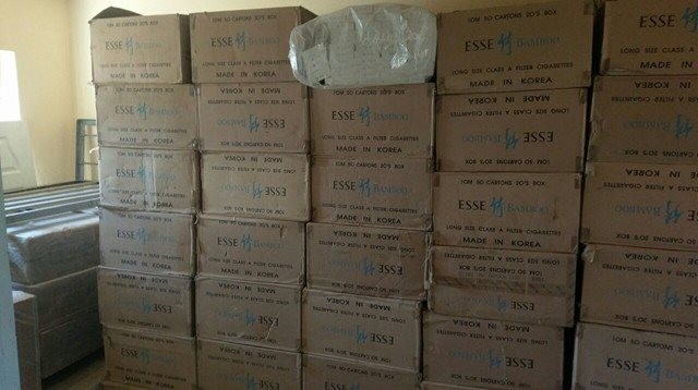 Başkalede 20 Bin Paket Kaçak Sigara Ele Geçirildi