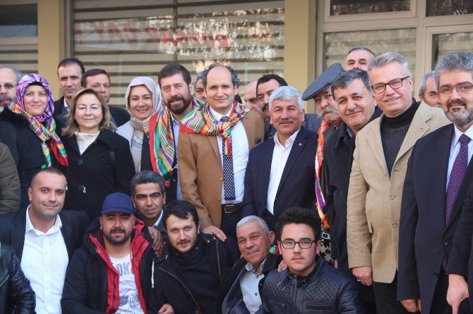 Başkan Demiraslandan Sındırgıya Ziyaret