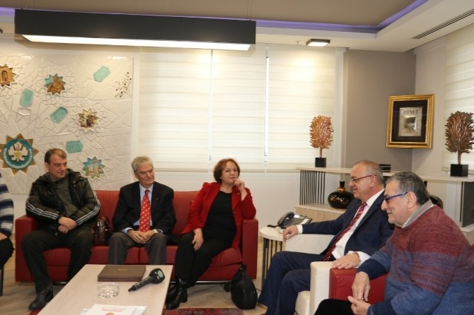 Başkan Ergün, İzmir Gazeteciler Cemiyetini Ağırladı