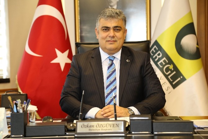 Başkan Özgüven, Çalışan Gazetecilerin Gününü Kutladı