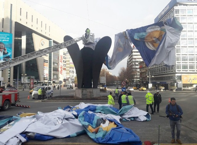 Başkentte Fırtına Hayatı Olumsuz Etkiliyor