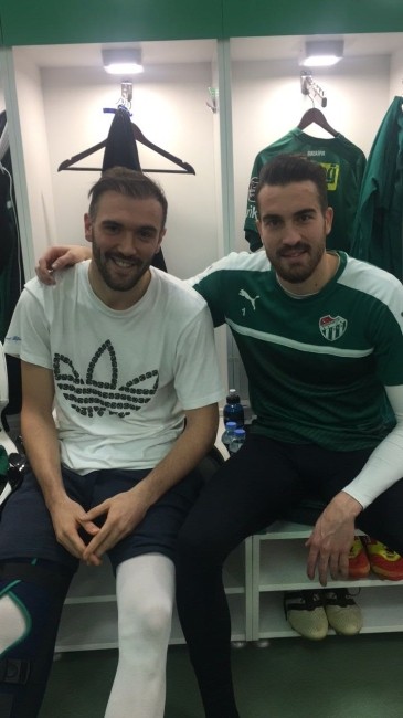 Batallaya Doğum Günü Sürprizi