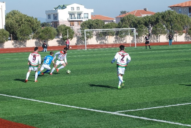 Bayramiçspor Evinde Farklı Yenildi