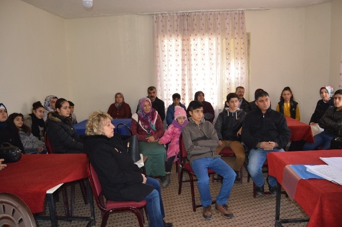 Besni Add 15 Genci İstanbul Gezisine Götürüyor