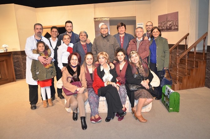 Bugün Git Yarın Gel Seyirciden Tam Not Aldı