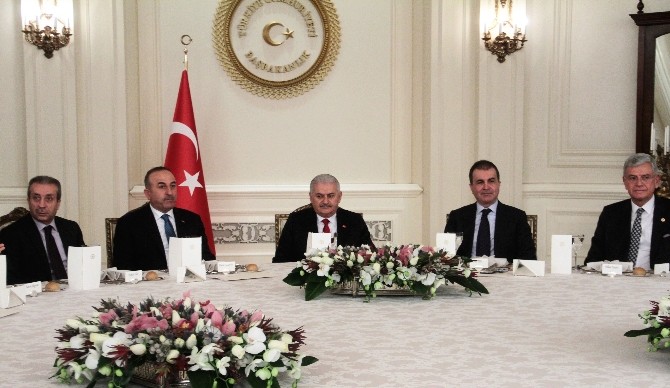 Büyükelçiler Çankaya Köşkünde