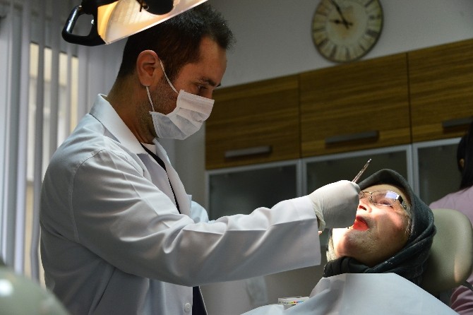 Büyükşehirden, Şehit Yakınlarına Diş Sağlığı Hizmeti