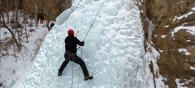 Buzun Devleri Erzurumda