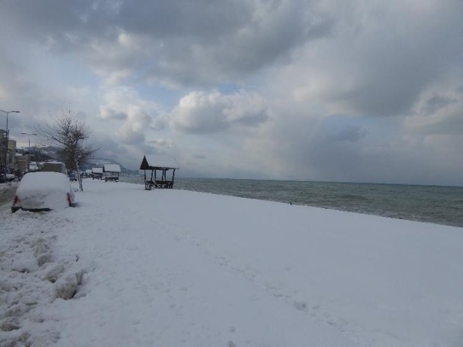 Çatalzeytinnin Tüm Köy Yolları Ulaşıma Kapandı