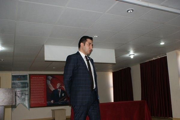 Çermikte Öğrencilere Hakimlik Ve Savcılık Mesleği Tanıtıldı