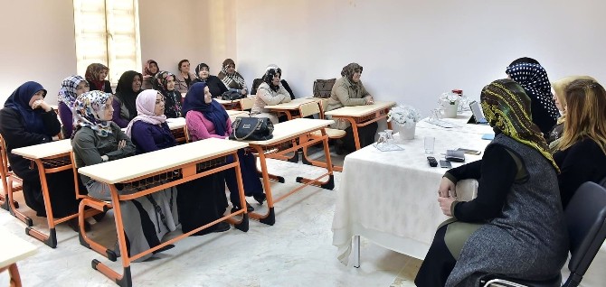 Daha Mutlu Aileler İçin Aile Akademisi Başladı