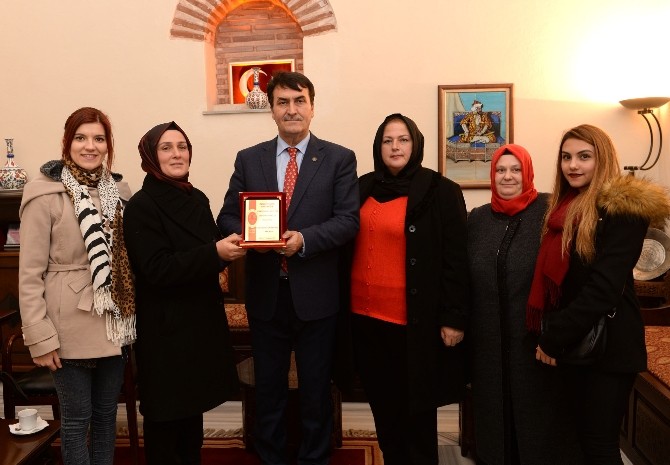 Dündar, 15 Temmuz Demokrasi Kadınlarını Ağırladı