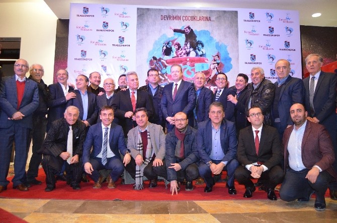 Efsane Avni Akere Veda Belgeselinin Galası Yapıldı