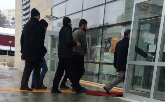 Elazığda Terör Örgütü Propagandası Yapan 1 Şüpheli Tutuklandı