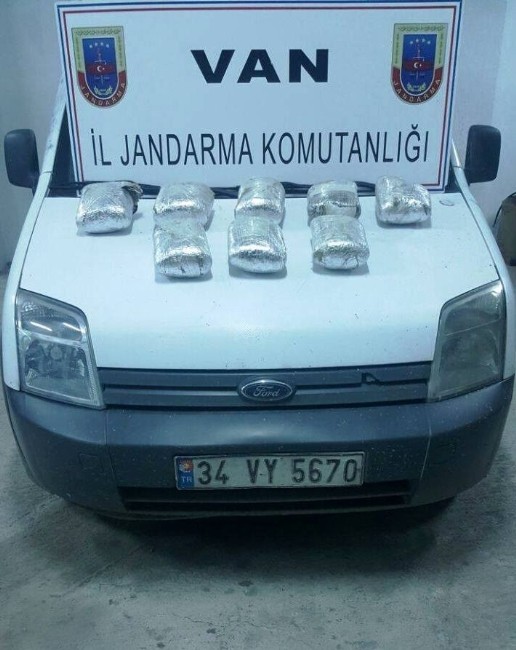 Ercişte 10 Kilogram Toz Esrar Ele Geçirildi