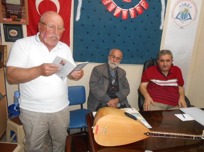 Eskişehirli Şairler Ve Ozanlar Kış Mevsimini Şiir Ve Türkülerle Kutladı