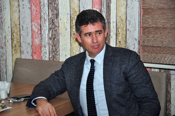 Feyzioğlundan Yeni Anayasa Açıklaması