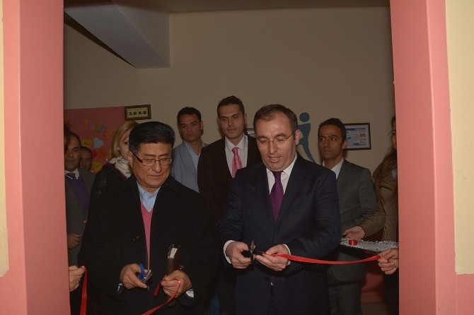 Güney Koreden Çataka Bilgisayar Sınıfı