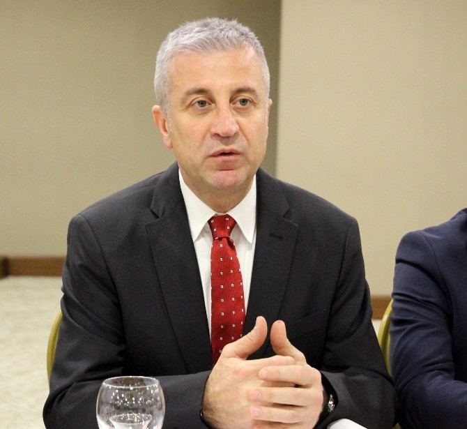 Gürcan: Gelin Tatlıya Bağlayalım