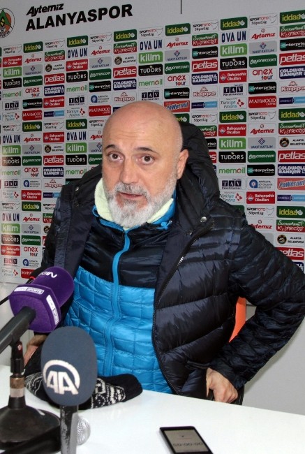 Hikmet Karaman: ”Hafif Rahatlama Maçı 3-2 Ye Getirdi”