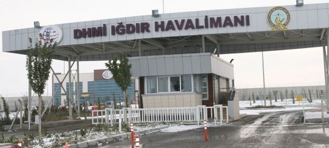 Iğdırda Uçak Seferleri İptal Edildi