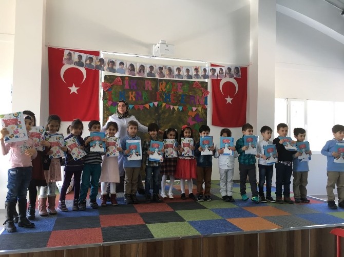 İkra Kolejinde Karne Sevinci