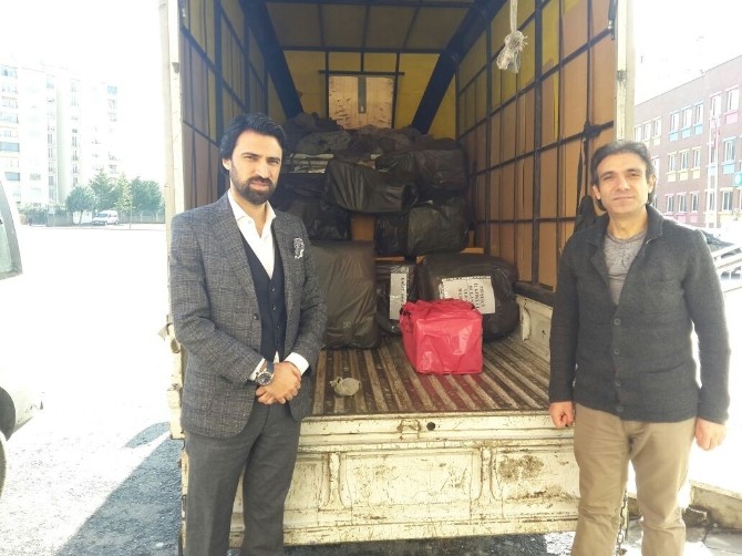 İstanbuldan Muşlu Öğrencilere Destek