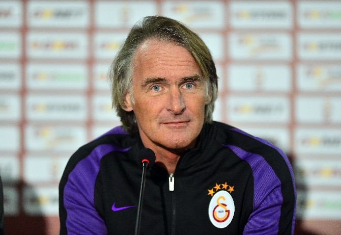 Jan Olde Riekerink: Sakatların Durumu Ve Podolskinin Gidip Gitmeyeceği Transferde Etkili Olacak
