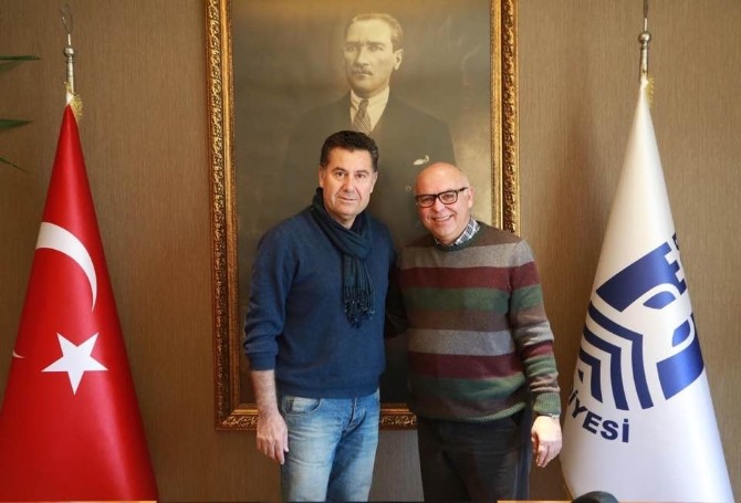 Karacakılavuz Dokumaları Gelenekten Geleceğe Taşınıyor