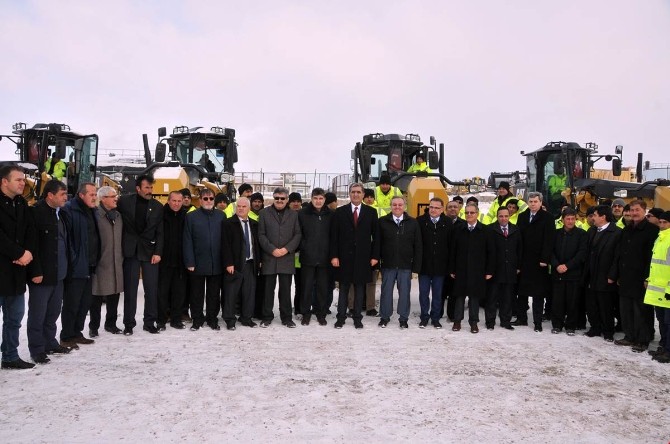 Karamanda İl Özel İdaresine Alınan Yeni Araçlar Törenle Hizmete Başladı