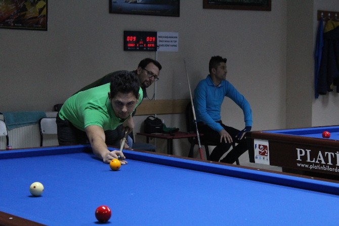 Karamanda Üç Bant Bilardo Heyecanı Sona Erdi