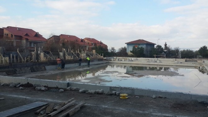 Karamürsel Emlde Spor Salonu İnşaatı Devam Ediyor