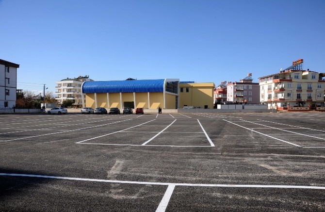 Kepezden Mehmet Akif Ersoy Mahallesine Yeni Pazar Alanı