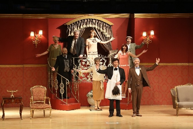 Kitap Sizden Tiyatro Büyükşehirden