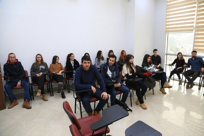 Ko-Mekte Eğitim Aldı, Abddeki Sınavda Başarılı Oldu