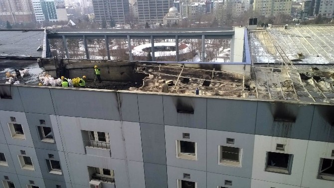 Kocasinan Belediyesinde Söndürülen Yangından Sonra Temizlik Çalışmaları Başladı