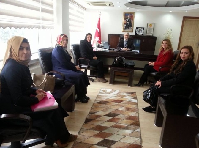 Kula Ak Parti Teşkilatından Kaymakam Güvene Ziyaret