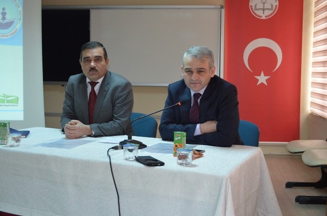 Kulada Hayat Boyu Öğrenme Toplantısı