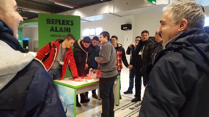 Makedon Öğreciler Btmye Hayran Kaldı