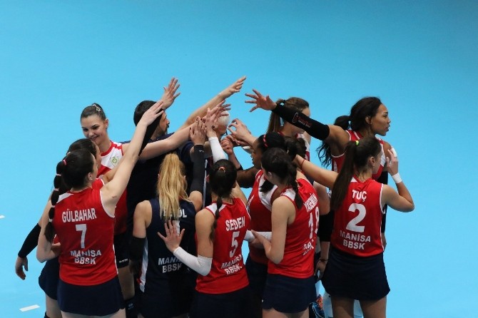 Manisanın Sultanları Emin Adımlarla İlerliyor