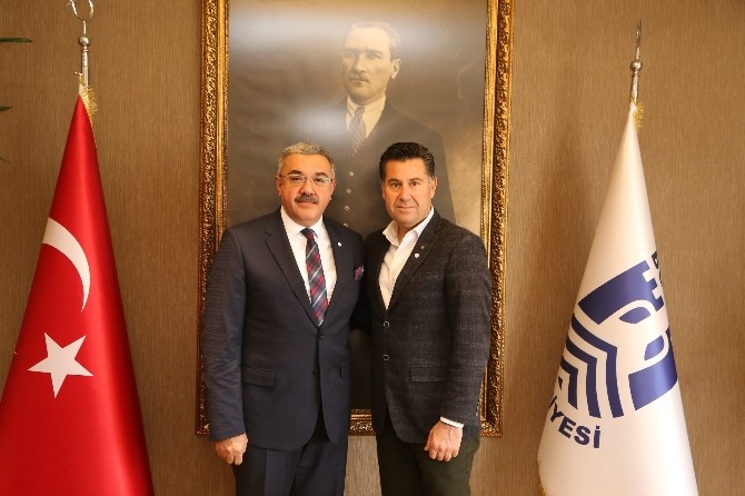 Milas Kızılay Şubesinden Başkan Kocadona Ziyaret