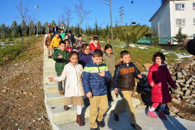 Minik Öğrenciler, Başkan Doğana Teşekkür Etti