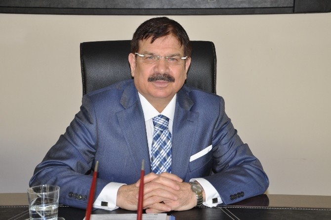 Müftü Öcüt, Görevine Başladı.