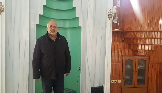 Namaz Kılarken Kalp Krizi Geçiren Adamı Cami İmamı Kurtardı