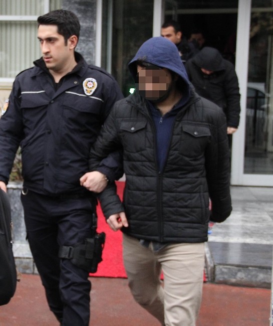 Ömünün Öğrenci İmamı Olduğu İddia Edilen Genç Tutuklandı