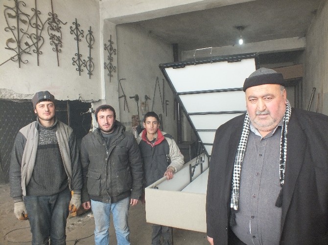 (Özel Haber) Malazgirtte Babalarının Kiloları Sayesinde Baza Üretimine Başladılar