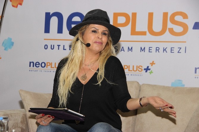 (Özel Haber) Ünlü Astrolog Açıkladı, Başkanlık Sistemi Koşarak Geliyor