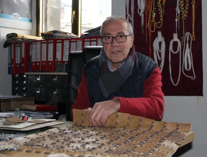 (Özel) Son Osmanlı Terzisi Tarihi Nakış Nakış İşliyor