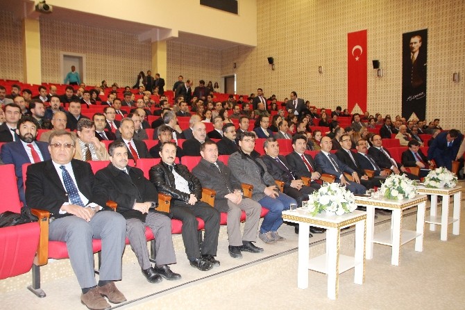 Rektör Karacoşkunun Personelle İlk Buluşması