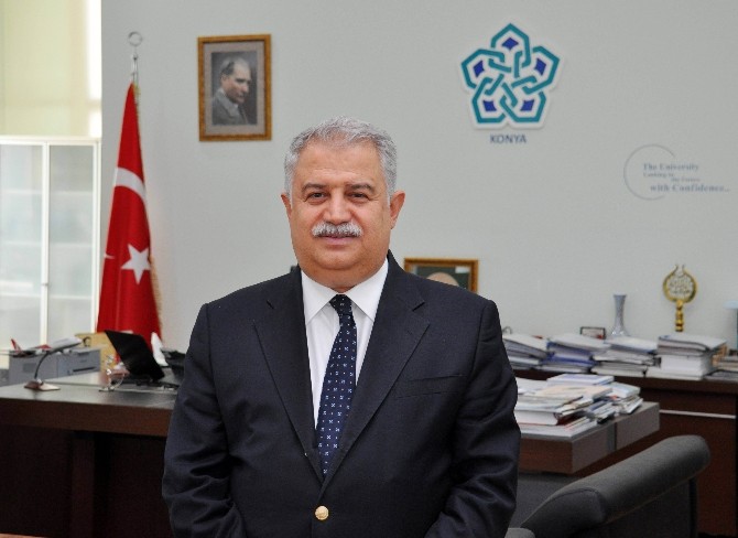 Rektör Şeker. 10 Ocak Çalışan Gazeteciler Gününü Kutladı